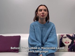 19 años adolescente Checa primer casting