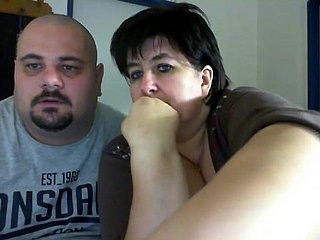 Fettes Paar auf der Webcam