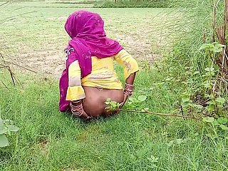 Indian Sex Outdoor Fuck Statute Keep alive On skid row bereft of Condom Khet Chudai Big Sombre Bushwa Big Natural Special Hindi Porn