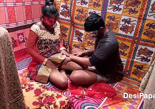 Sıcak Hint Bhabhi Sari tarafından çok sert seks sikir tarafından Devar