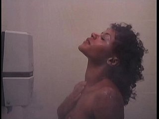 k. Treino: Sexy Defoliated Unscrupulous Shower Girl
