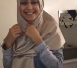 Chap-fallen arabische moslemische hijab Mädchen Motion picture durchgesickert